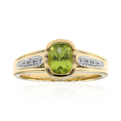 Anillo en oro con Peridoto de Arizona (Amanda Adkins)
