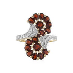 Anillo en plata con Granate de Mozambique