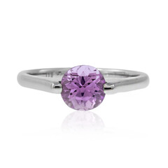 Anillo en platino con Cuncita AAA de Brasil