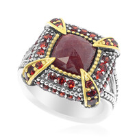 Anillo en plata con Rubí