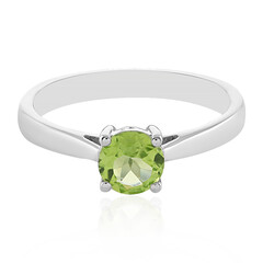 Anillo en plata con Peridoto