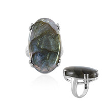 Anillo en plata con Labradorita