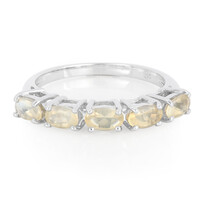Anillo en plata con Piedra de sol brillo lunar