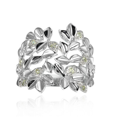 Anillo en plata con Peridoto
