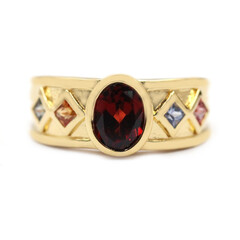 Anillo en plata con Granate de Mozambique