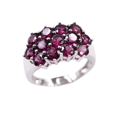 Anillo en plata con Granate de Tocantin