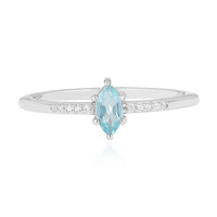 Anillo en plata con Apatita azul