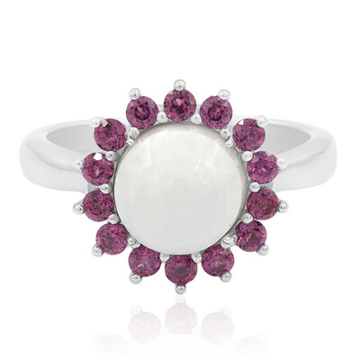 Anillo en plata con Jadeita blanca (Annette)