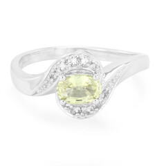 Anillo en plata con Crisoberilo de Brasil