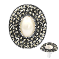 Anillo en plata con Perla Mabe
