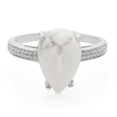 Anillo en plata con Howlita