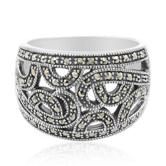 Anillo en plata con Marcasita