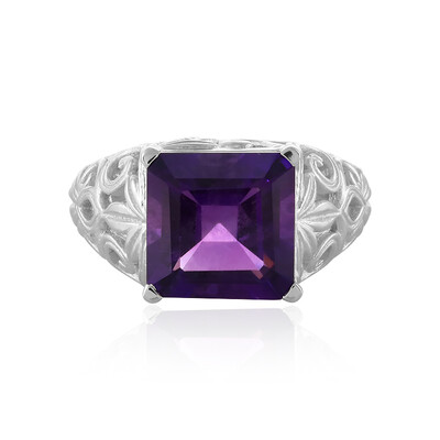 Anillo en plata con Amatista de Zambia