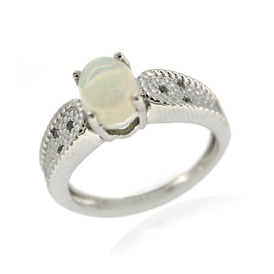 Anillo en plata con Ópalo de Welo