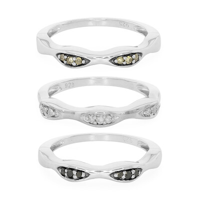 Anillo en plata con Diamante negro