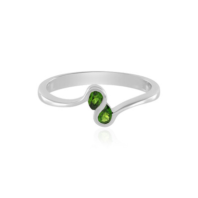 Anillo en plata con Diópsido de Rusia