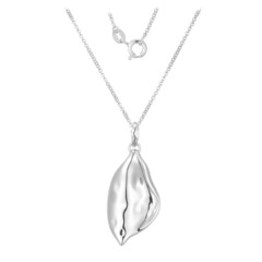 Cadena en plata