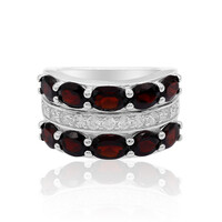 Anillo en plata con Granate