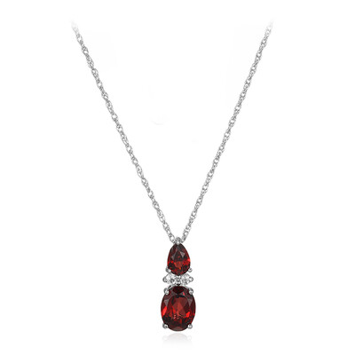 Collar en plata con Granate de Mozambique