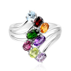 Anillo en plata con Diópsido de Rusia
