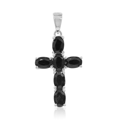 Colgante en plata con Zafiro negro