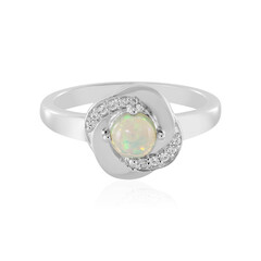 Anillo en plata con Ópalo de Welo