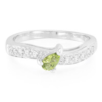 Anillo en plata con Turmalina cuprífera