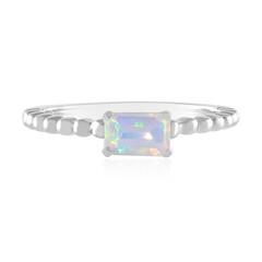 Anillo en plata con Ópalo de Welo