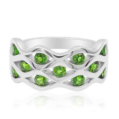 Anillo en plata con Diópsido de Rusia