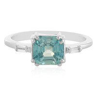 Anillo en plata con Zircón de Ratanak Kirí