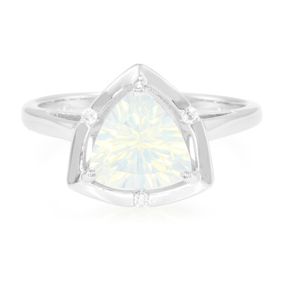 Anillo en plata con Cuarzo azul lunar