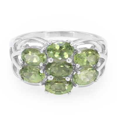 Anillo en plata con Apatita de Rusia