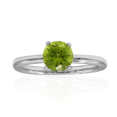 Anillo en plata con Peridoto de Birmania