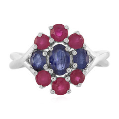 Anillo en plata con Zafiro azul de Madagascar