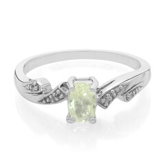 Anillo en plata con Ortoclasa