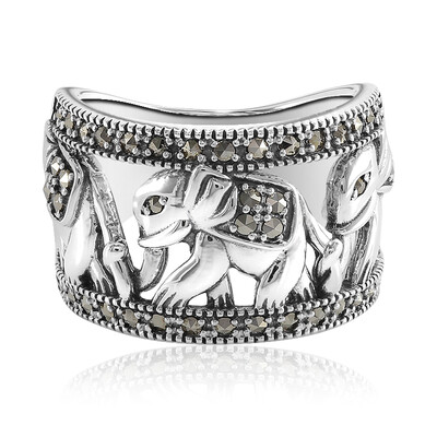 Anillo en plata con Marcasita