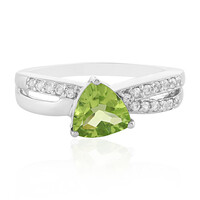 Anillo en plata con Peridoto