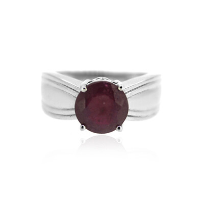 Anillo en plata con Rubí