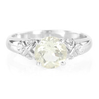 Anillo en plata con Ortoclasa