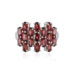Anillo en plata con Granate de Mozambique