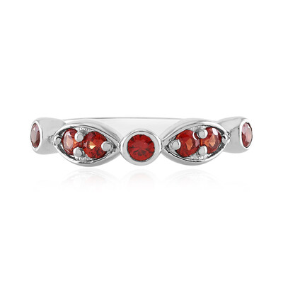 Anillo en plata con Rubí de Tanzania (Adela Silber)