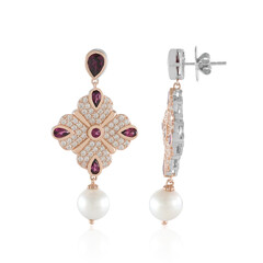Pendientes en plata con Perla blanca Freshwater (Dallas Prince Designs)