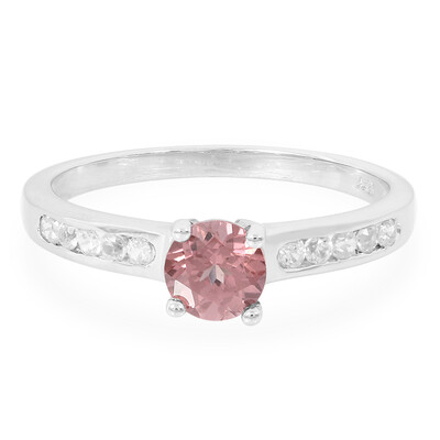 Anillo en plata con Granate de Malaya