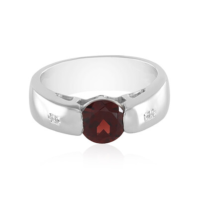 Anillo en plata con Granate de Mozambique
