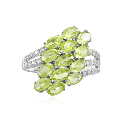 Anillo en plata con Peridoto