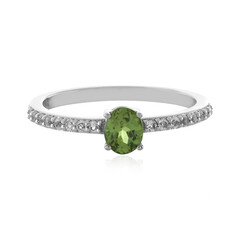 Anillo en plata con Demantoide de Rusia