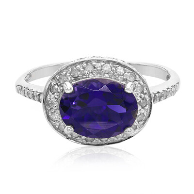 Anillo en plata con Iolita de Ceilán