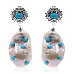 Pendientes en plata con Perla Freshwater (Dallas Prince Designs)