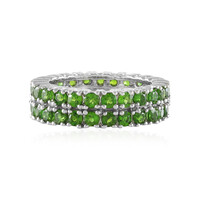 Anillo en plata con Diópsido de Rusia