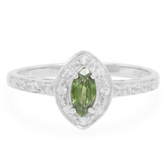 Anillo en plata con Zafiro verde